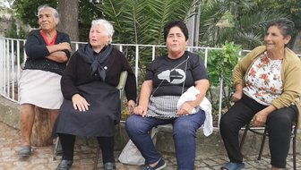 Tia Maria Pimentão e Senhoras de Argozelo Tia Maria Pimentão e Senhoras de Argozelo